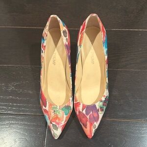 Watercolor shoes. Ivanka Trump. Floral pattern heel. Size 7